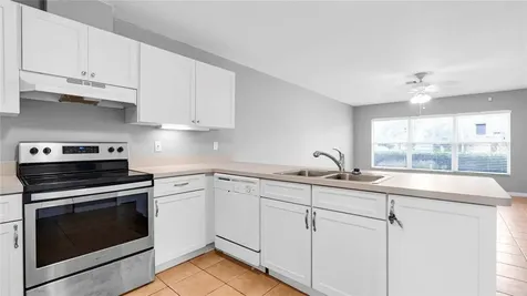 330 SW Avondale Drive Pompano Beach FL 33060