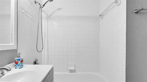 330 SW Avondale Drive Pompano Beach FL 33060