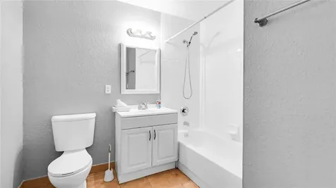 330 SW Avondale Drive Pompano Beach FL 33060