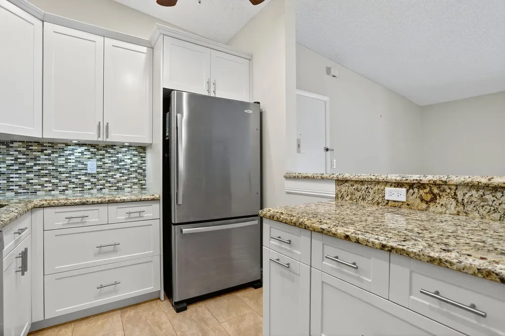 7711 Ashmont Tamarac FL 33321