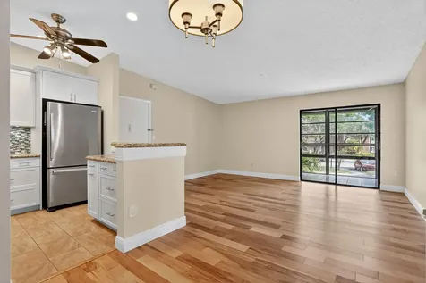 7711 Ashmont Tamarac FL 33321