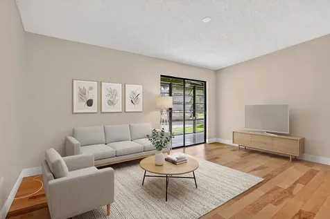 7711 Ashmont Tamarac FL 33321
