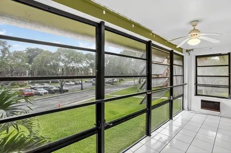 7711 Ashmont Tamarac FL 33321