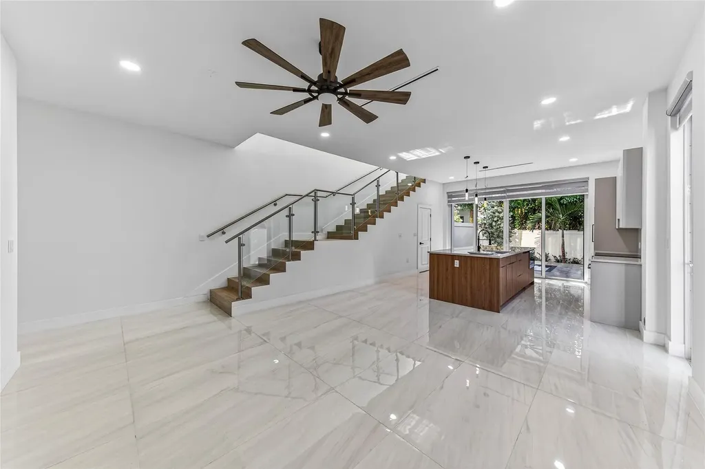 1408 NE 5th Court Fort Lauderdale FL 33301