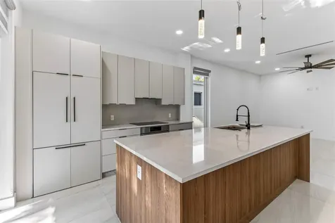 1408 NE 5th Court Fort Lauderdale FL 33301