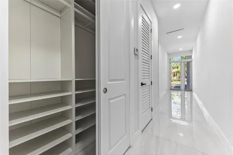 1408 NE 5th Court Fort Lauderdale FL 33301