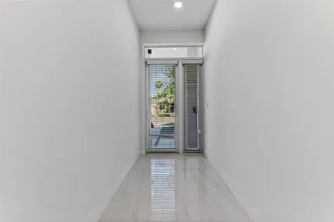1408 NE 5th Court Fort Lauderdale FL 33301