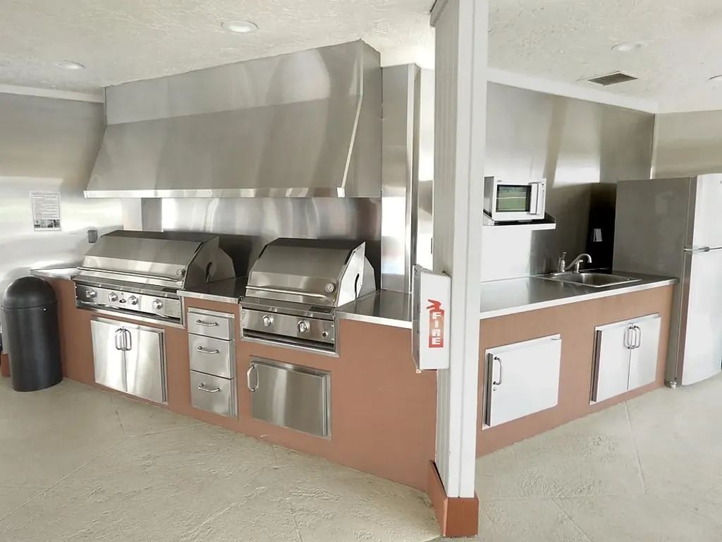 8900 Washington Boulevard Hollywood FL 33025