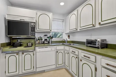 8900 Washington Boulevard Hollywood FL 33025