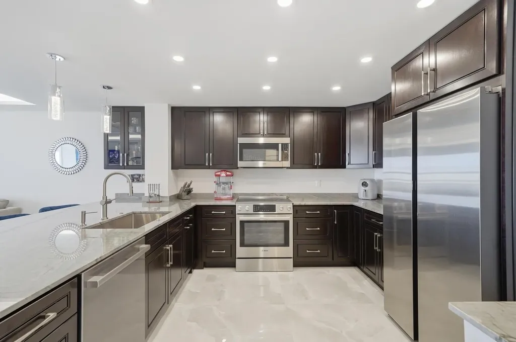3900 Galt Ocean Drive Fort Lauderdale FL 33308