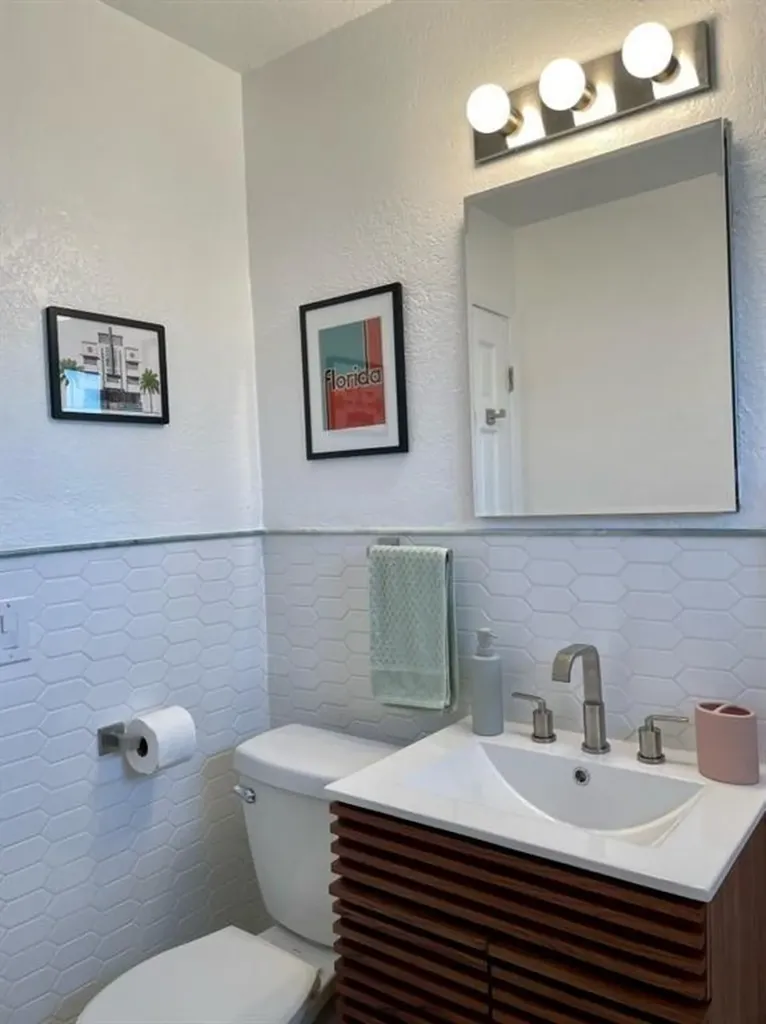 2611 NE 20th Street Pompano Beach FL 33062