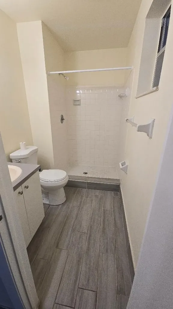 2810 Riverside Drive Coral Springs FL 33065
