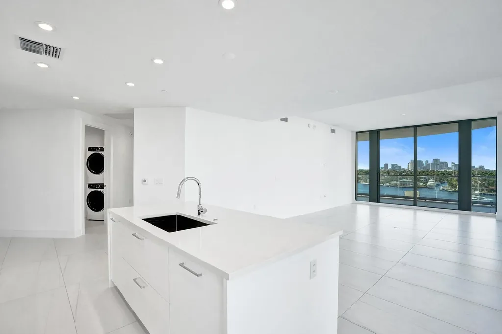 153 N Seabreeze Boulevard Fort Lauderdale FL 33304