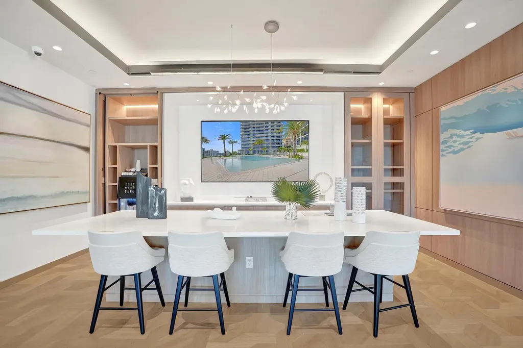 153 N Seabreeze Boulevard Fort Lauderdale FL 33304