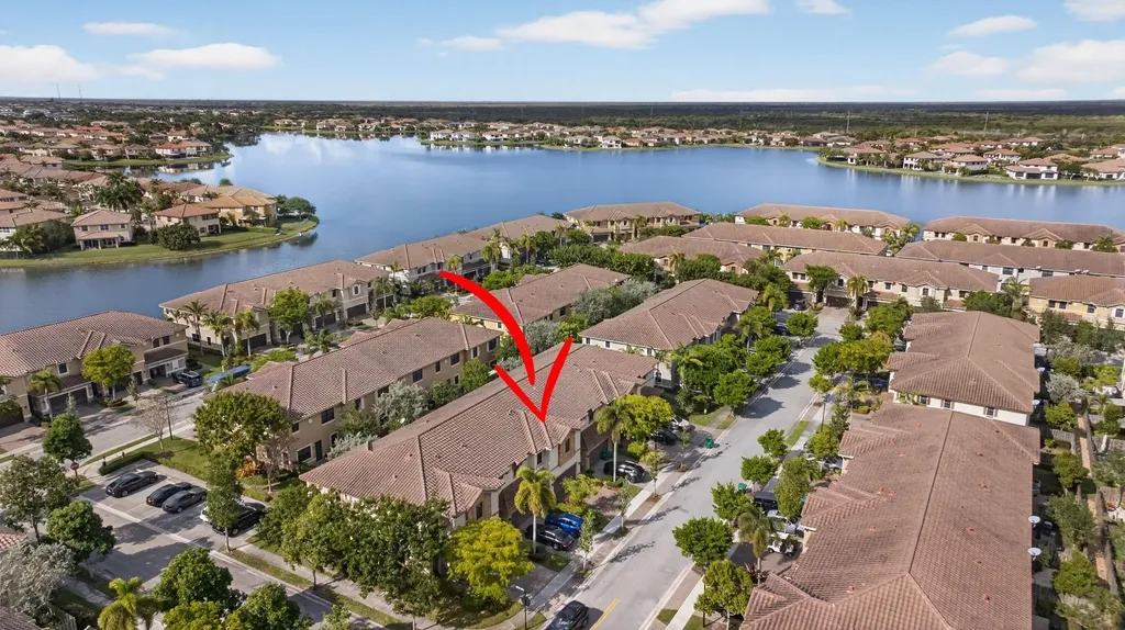 8435 Blue Cove Way Parkland FL 33076