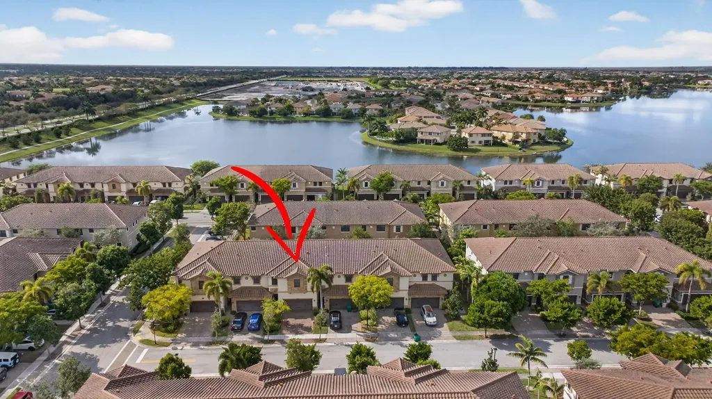 8435 Blue Cove Way Parkland FL 33076