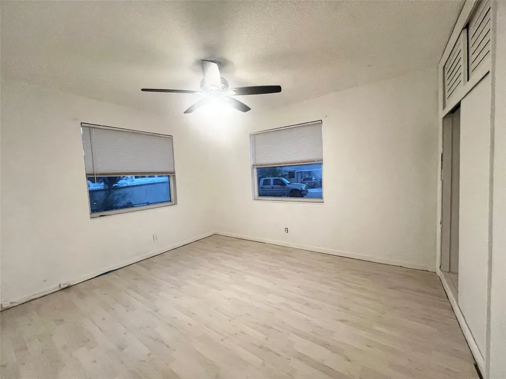 6409 Franklin Street Hollywood FL 33024