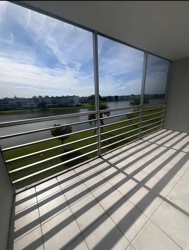 3050 Wolverton C Boca Raton FL 33434