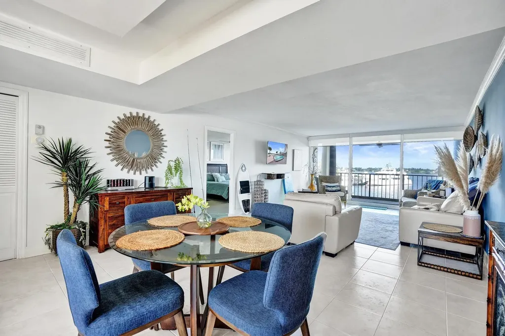 132 Lakeshore Drive North Palm Beach FL 33408