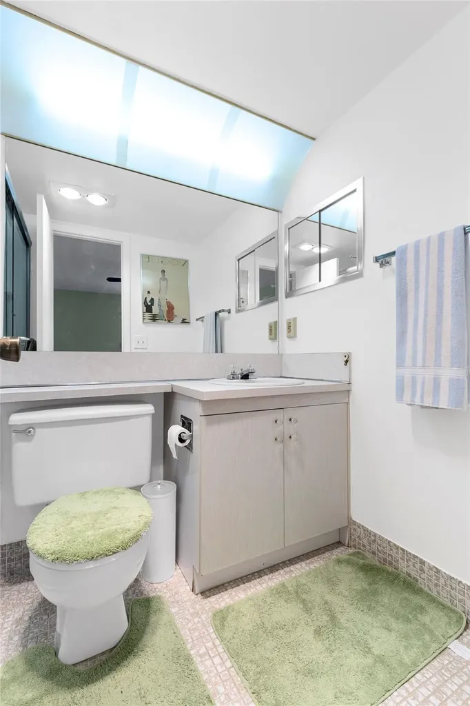 3028 Newport H Deerfield Beach FL 33442