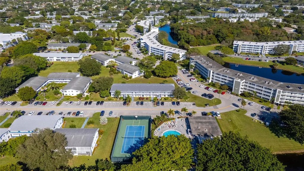 3028 Newport H Deerfield Beach FL 33442
