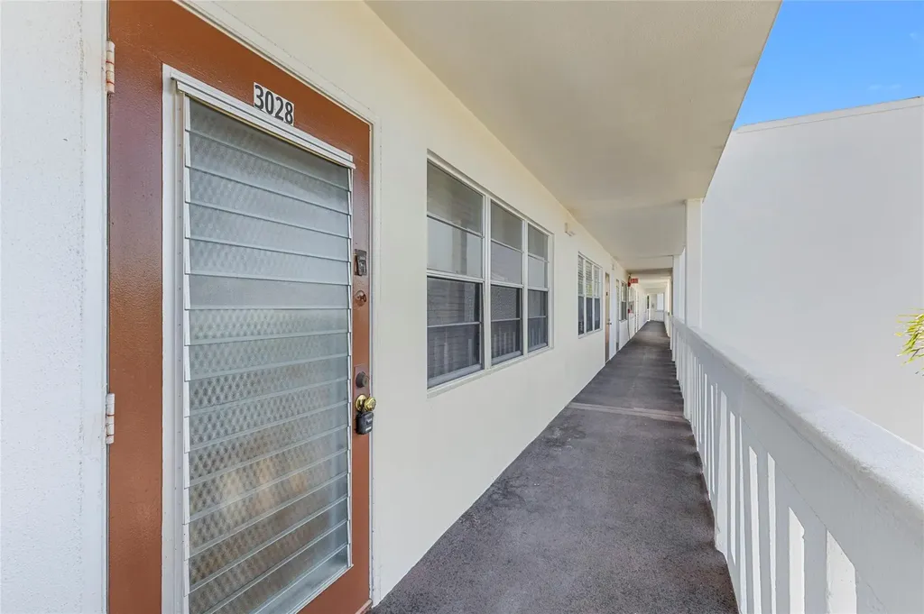 3028 Newport H Deerfield Beach FL 33442