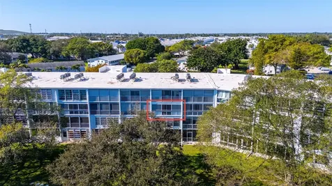 3028 Newport H Deerfield Beach FL 33442