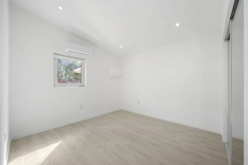 823 SW 27th Street Fort Lauderdale FL 33315