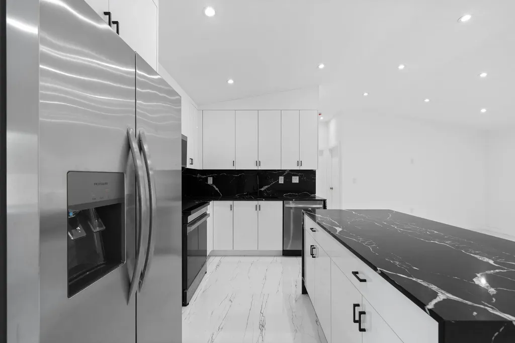 823 SW 27th Street Fort Lauderdale FL 33315