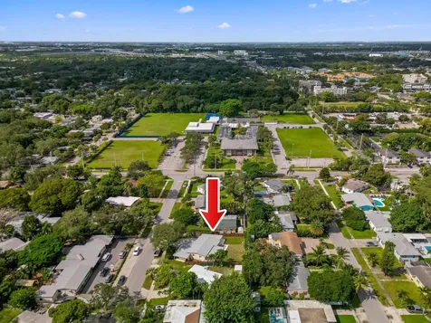 823 SW 27th Street Fort Lauderdale FL 33315