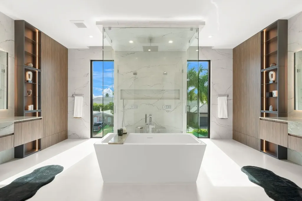 2717 NE 29th Street Fort Lauderdale FL 33306