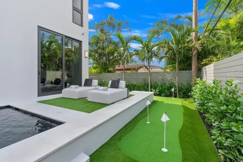 2717 NE 29th Street Fort Lauderdale FL 33306