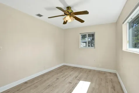 1240 SW 4th Avenue Pompano Beach FL 33060