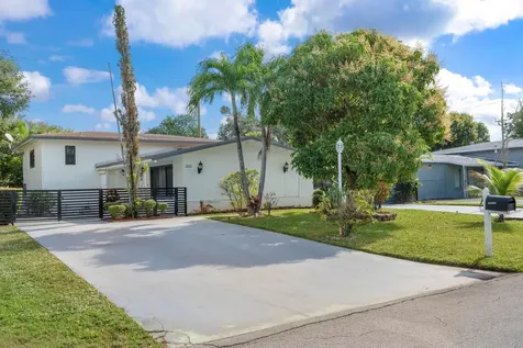 20335 NE 13th Court Miami FL 33179