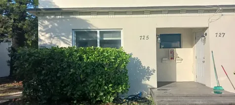 725 N E Street Lake Worth Beach FL 33460