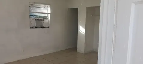 725 N E Street Lake Worth Beach FL 33460