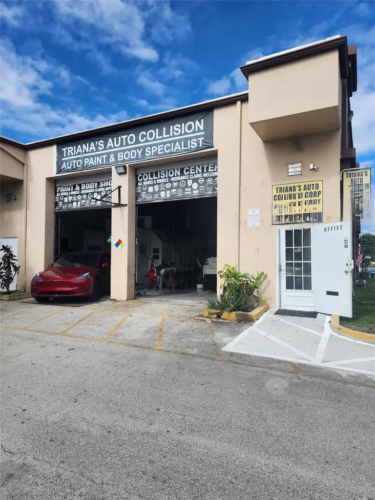 Davie FL 33317