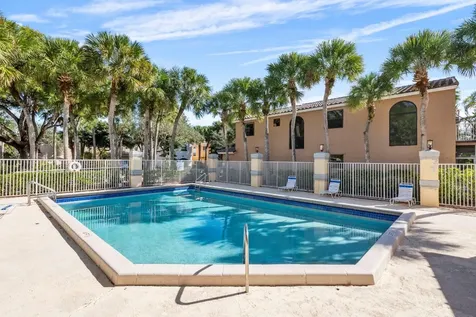 9838 Fairway Cove Lane Plantation FL 33324
