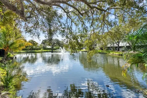 9838 Fairway Cove Lane Plantation FL 33324