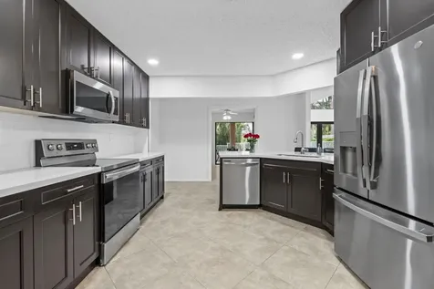 9838 Fairway Cove Lane Plantation FL 33324
