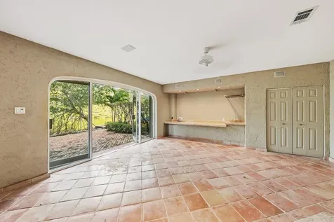 6204 Paradise Point Drive Palmetto Bay FL 33157