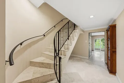6204 Paradise Point Drive Palmetto Bay FL 33157