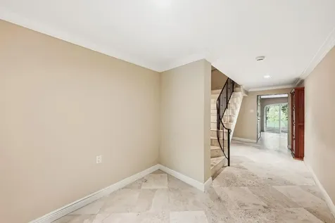 6204 Paradise Point Drive Palmetto Bay FL 33157