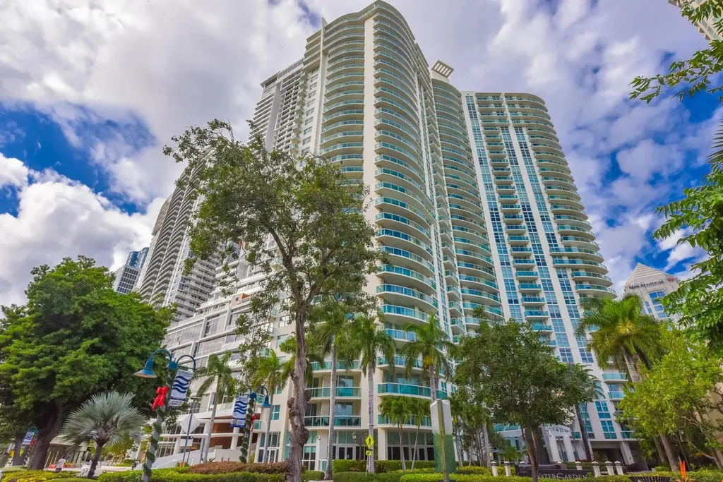 347 N New River Drive Fort Lauderdale FL 33301