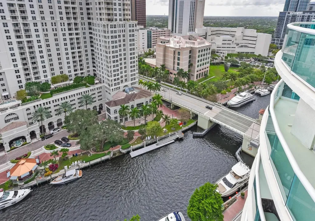 347 N New River Drive Fort Lauderdale FL 33301