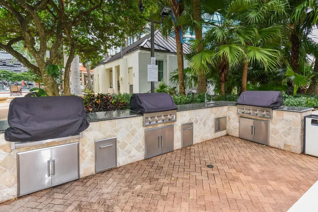 347 N New River Drive Fort Lauderdale FL 33301