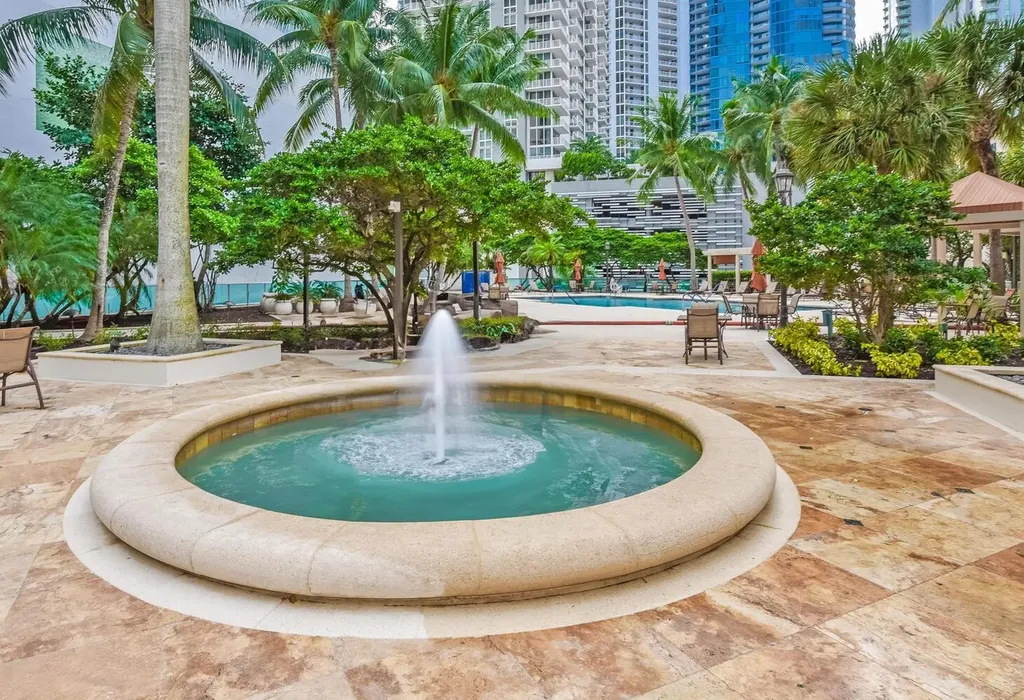 347 N New River Drive Fort Lauderdale FL 33301