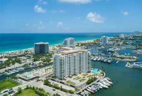 1 Las Olas Circle Fort Lauderdale FL 33316