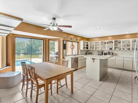 11170 NW 2nd Manor Coral Springs FL 33071