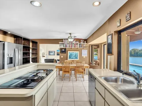 11170 NW 2nd Manor Coral Springs FL 33071